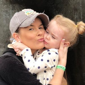 Meet your Posher, Mandy